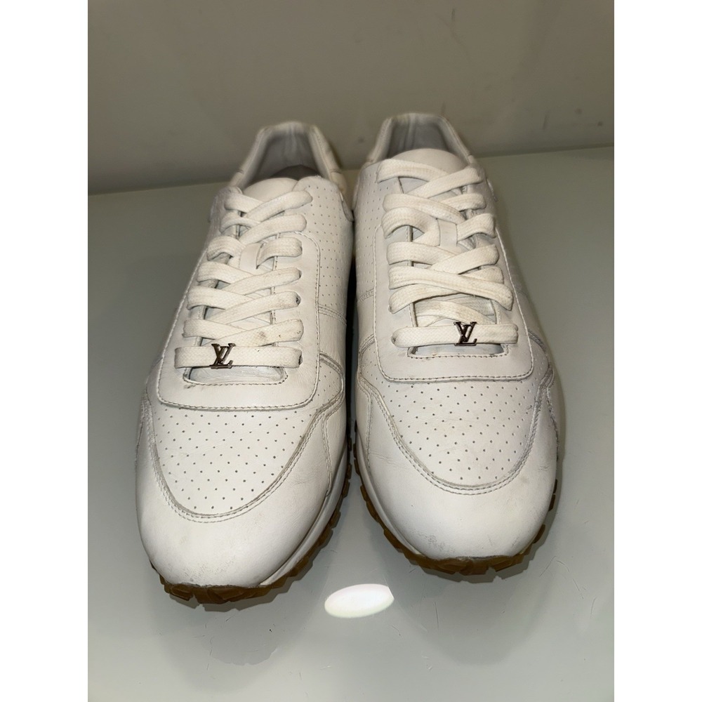 Louis Vuitton Men's White Leather Run Away Sneakers US size 8 (UK 7.5) - Picture 5 of 12